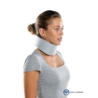 Підтримка шийки матки з піни BraceID XL (12 см) середньої щільності