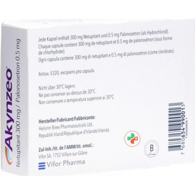 Акинцео 300 мг/0.5 мг капсулы