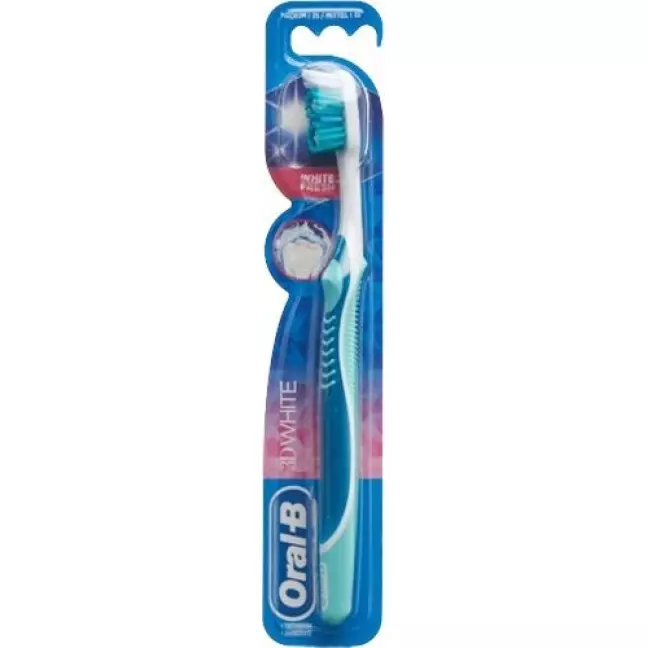 Зубна щітка Oral-B 3D White 35 середня коротка головка Зубна щітка Oral-B 3D White 35 середня коротка головка