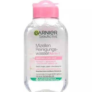 Мицеллярная очищающая вода GARNIER для нормальной кожи.
